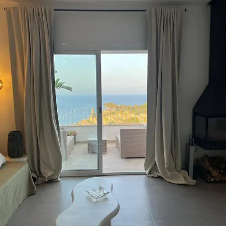 Apartman Loft Prive Au Mirador Del Codolar